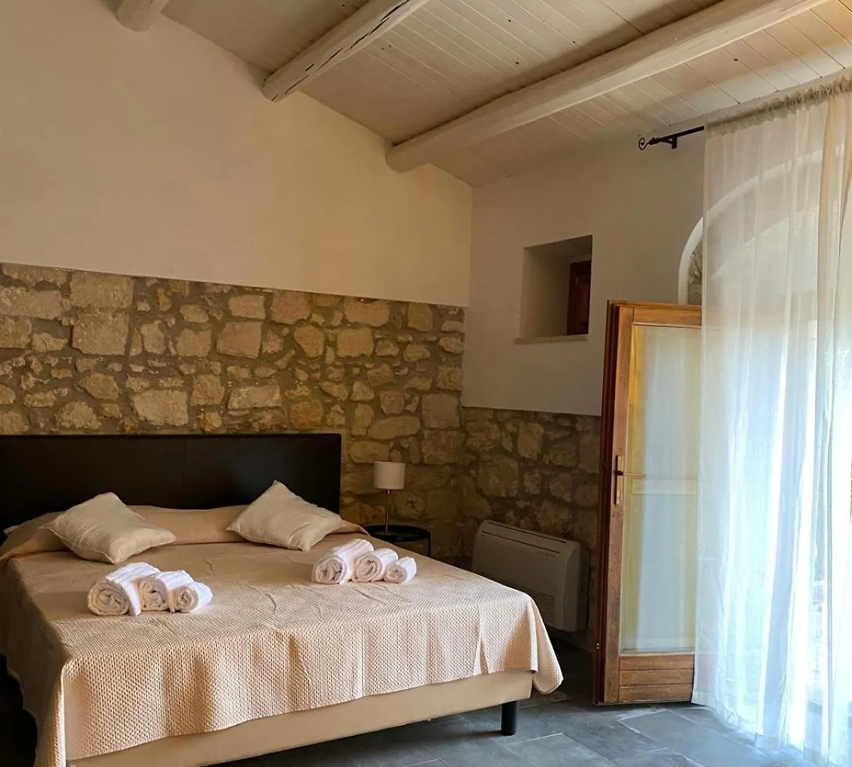 Il Carosello Dei Baroni Villa Noto 0*,