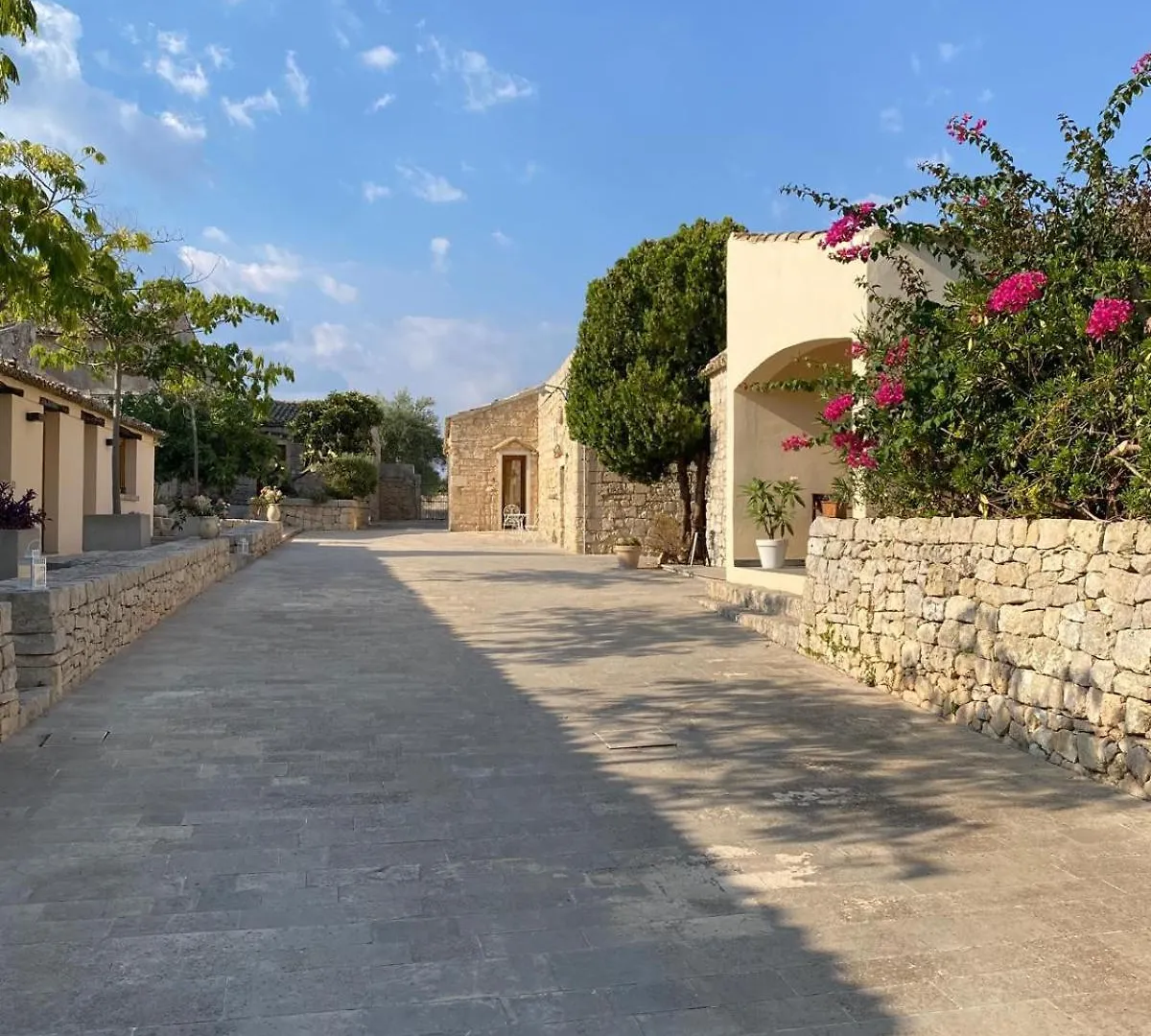 Il Carosello Dei Baroni Villa Noto 0*,